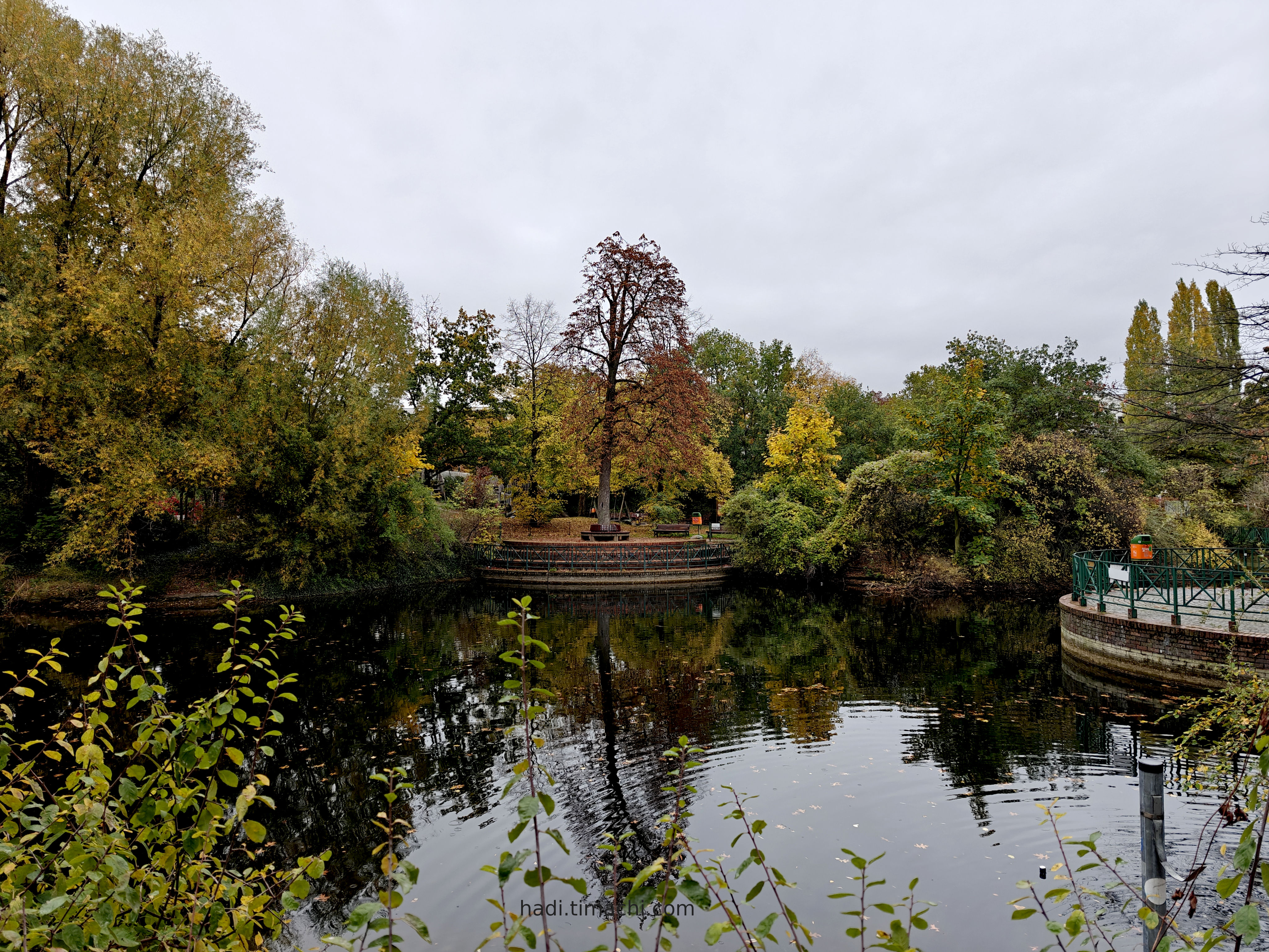 20241021T085640--Nelly-Sachs-Park__autumn_colorful