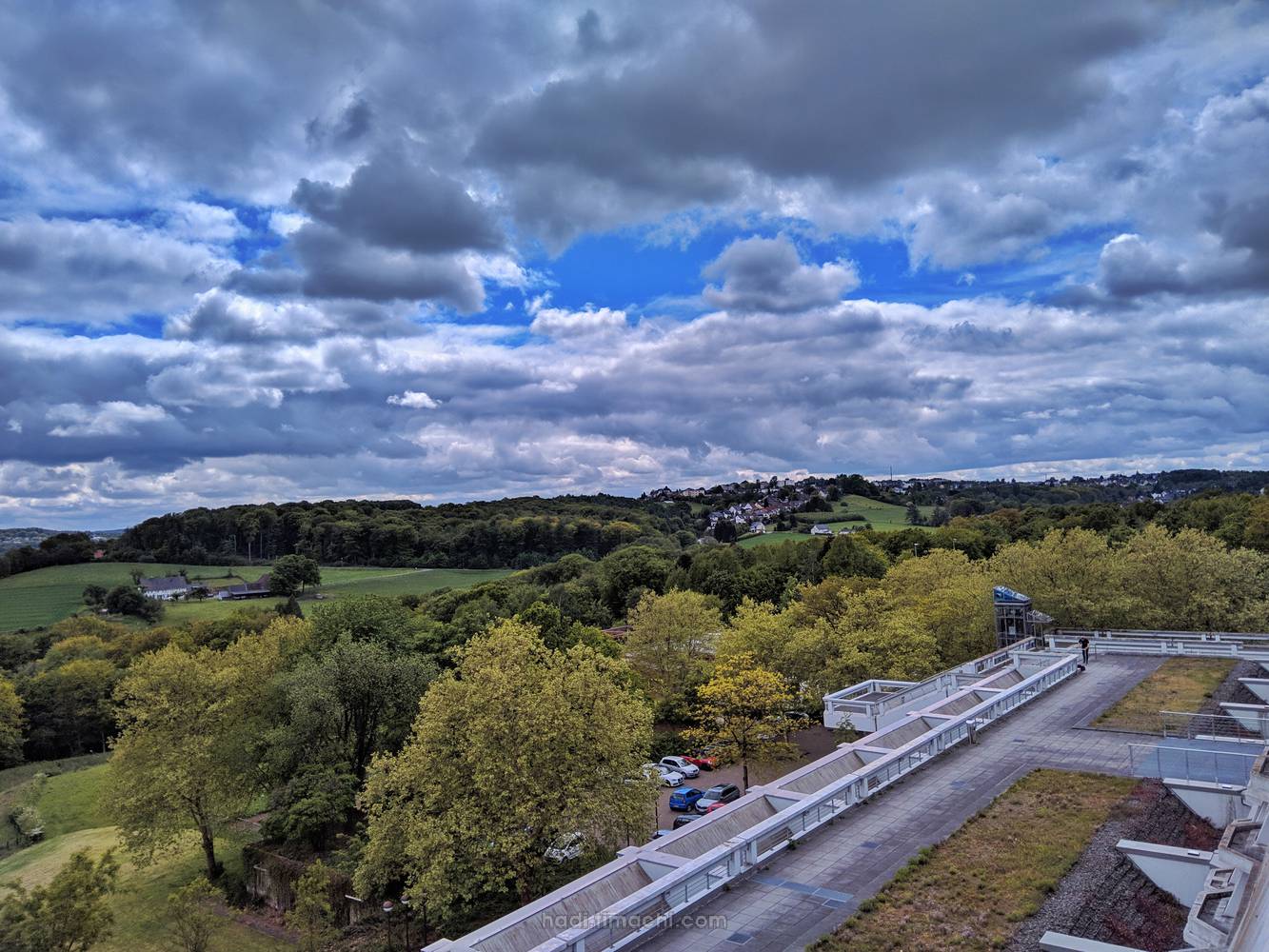 20190509T135543--RUB's-mensa-view-of-Bochum__RUB_sky