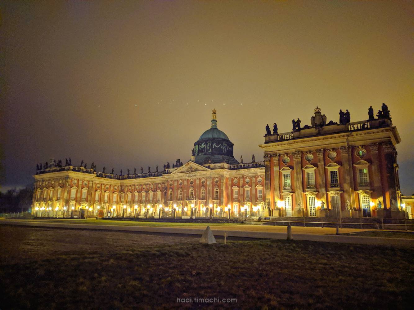 20200106T191536--New-Palace-(Neues-Palais)-at-night__night_monument_sky