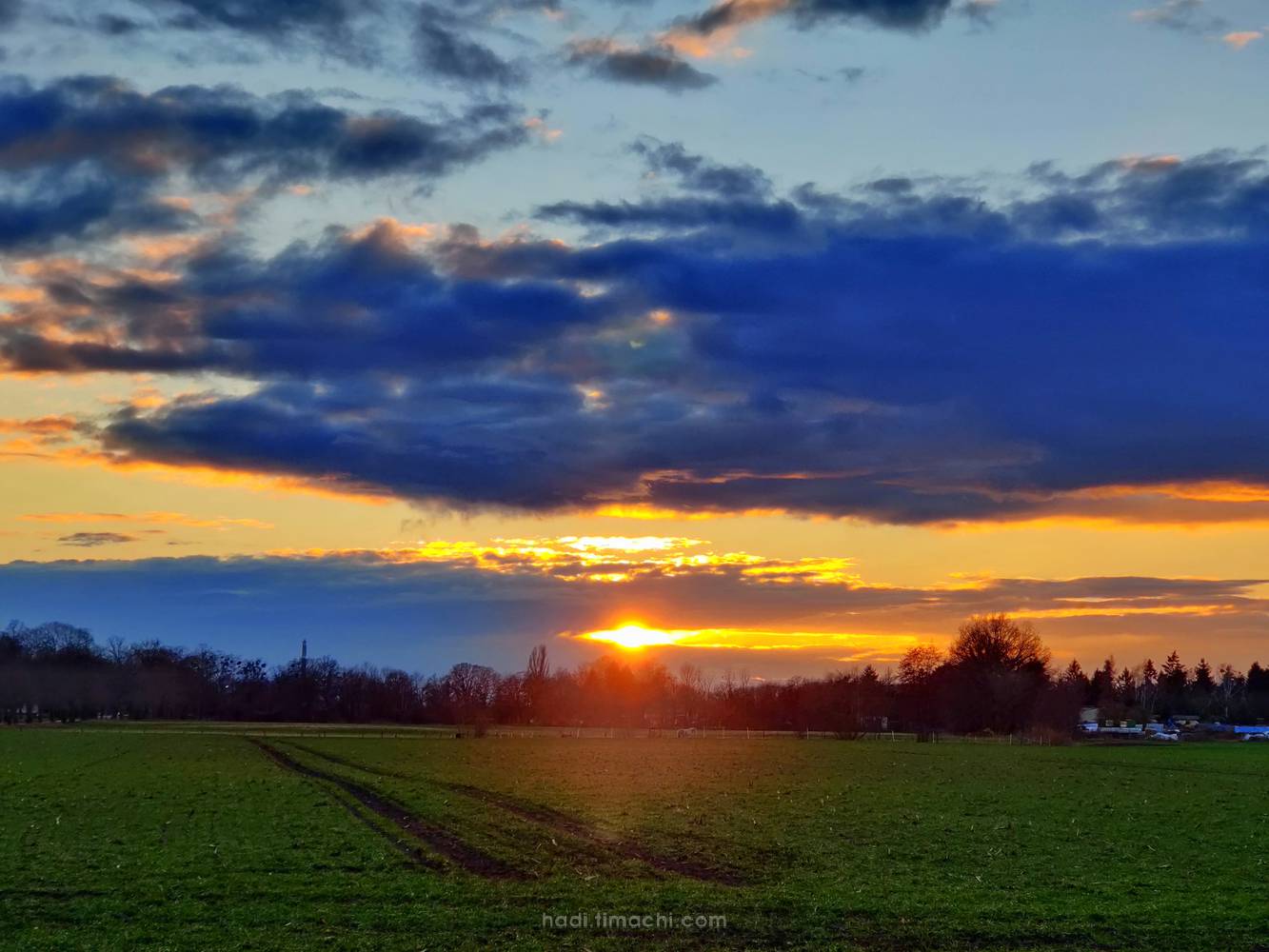 20210317T180213--Beautiful-sunset__sky_spring_sunset_colorful